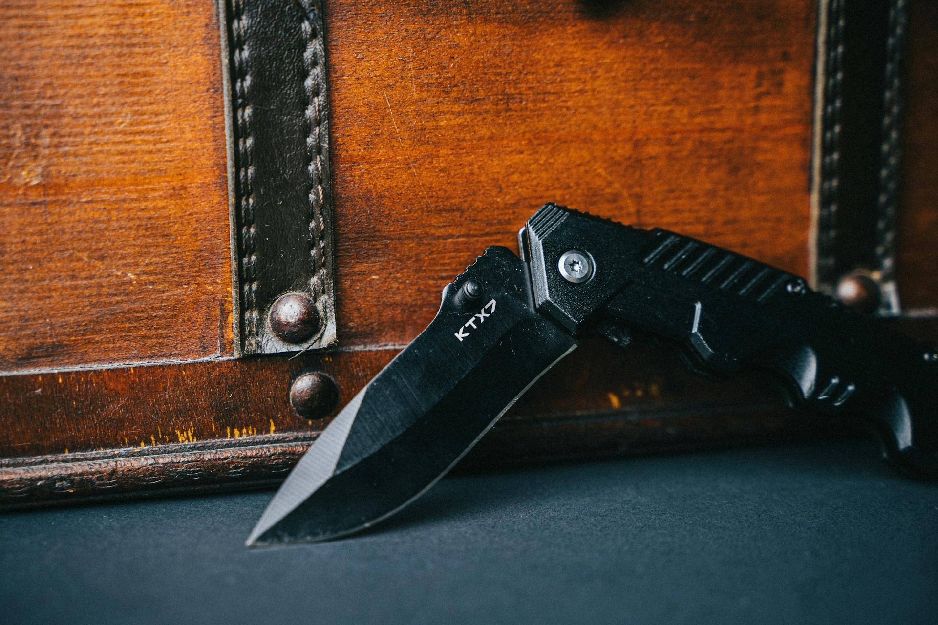 Artisan Cutlery Shop -Artisan Cutlery Shop pexels james jeremy beckers 10712 20640101 1